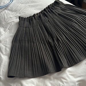Zara Gray Pleated Skater Mini Skirt